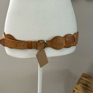 Medium ladies belt